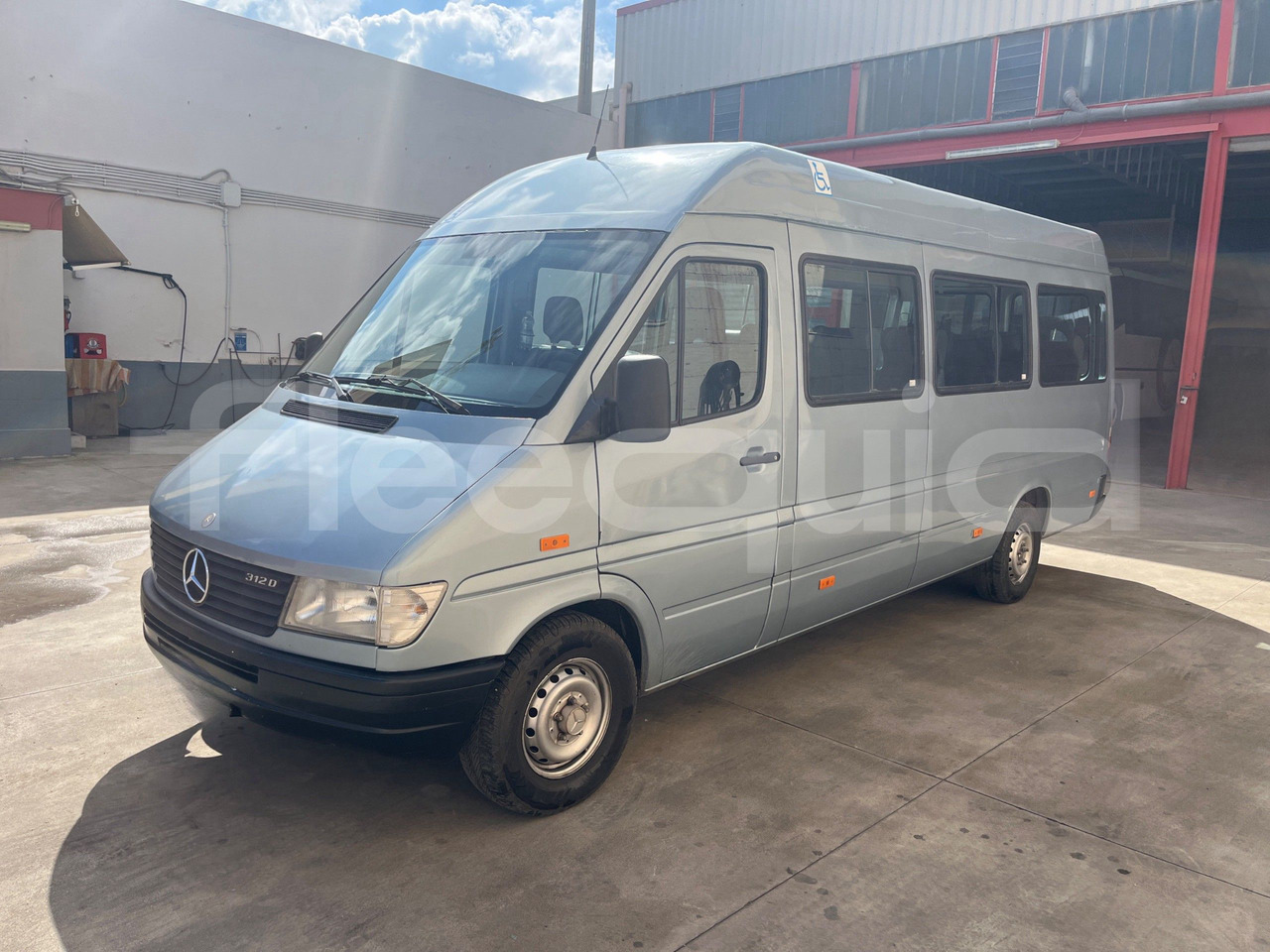 Mercedes-Benz Sprinter - Minibus, Furgão de passageiros: foto 4 Mercedes-Benz Sprinter - Minibus, Furgão de passageiros: foto 4