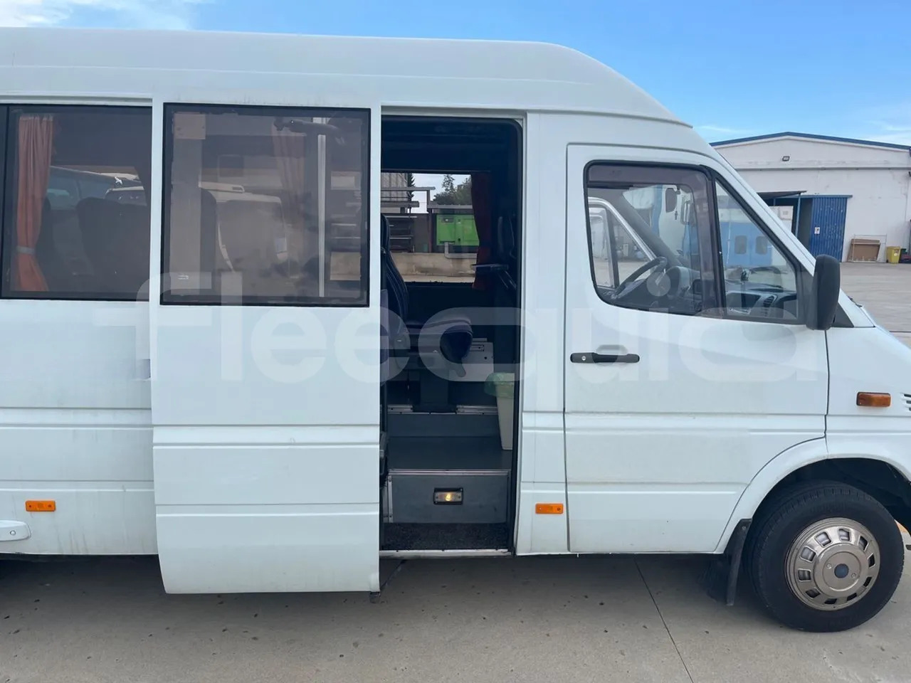 Minibus, Furgão de passageiros Mercedes-Benz Sprinter: foto 14