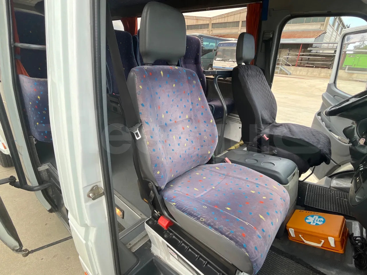 Minibus, Furgão de passageiros Mercedes-Benz Sprinter: foto 17