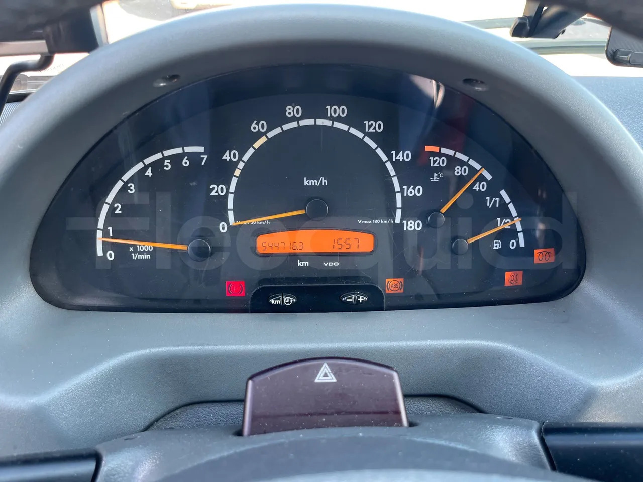 Mercedes-Benz Sprinter - Ônibus suburbano: foto 3 Mercedes-Benz Sprinter - Ônibus suburbano: foto 3