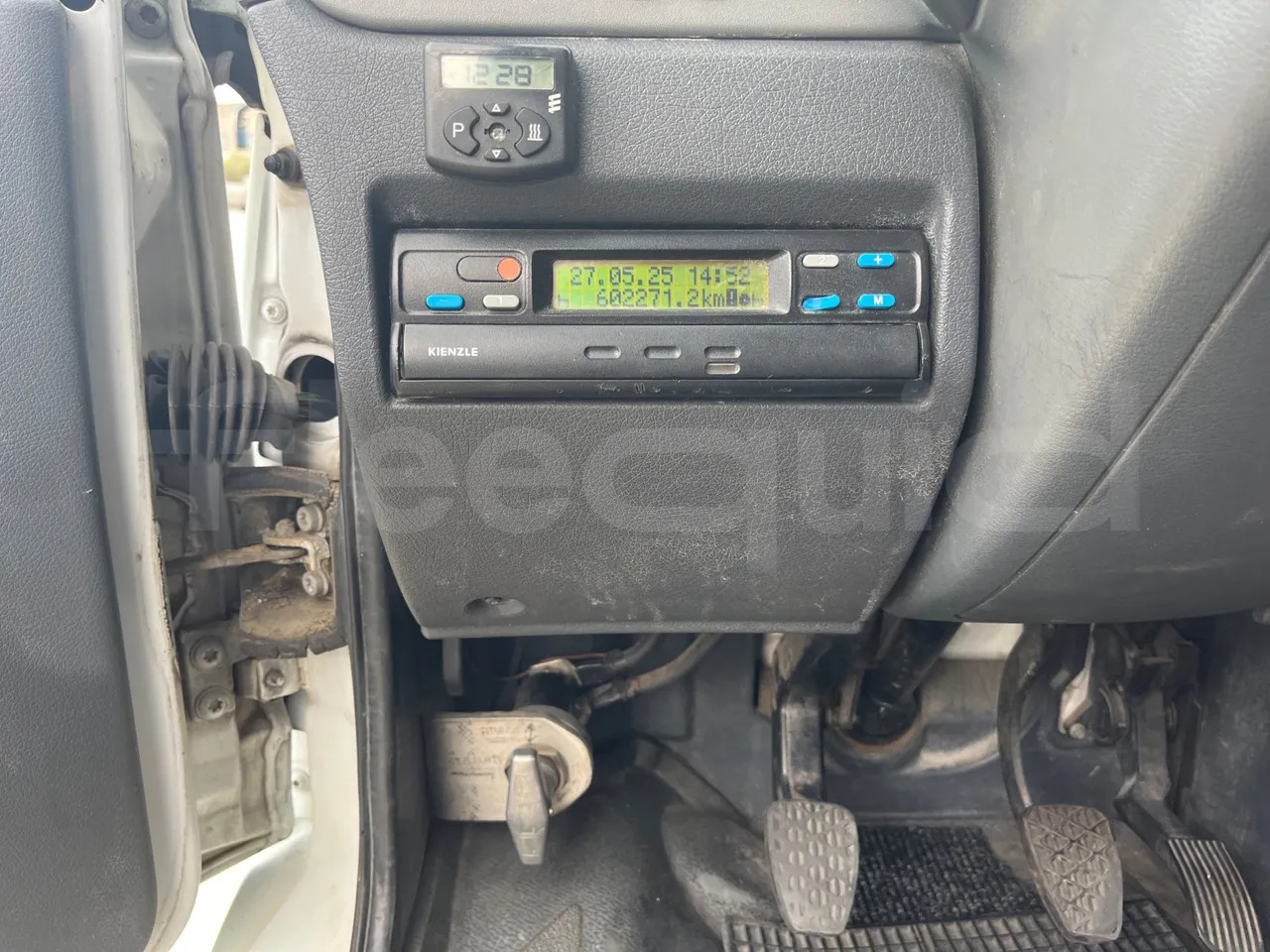 Minibus, Furgão de passageiros Mercedes-Benz Sprinter: foto 20