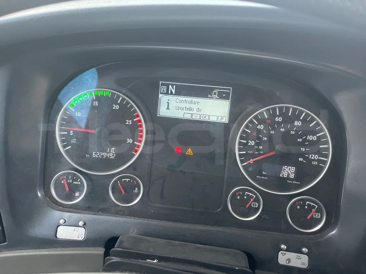 Neoplan Skyliner - Ônibus panorâmico: foto 3 Neoplan Skyliner - Ônibus panorâmico: foto 3