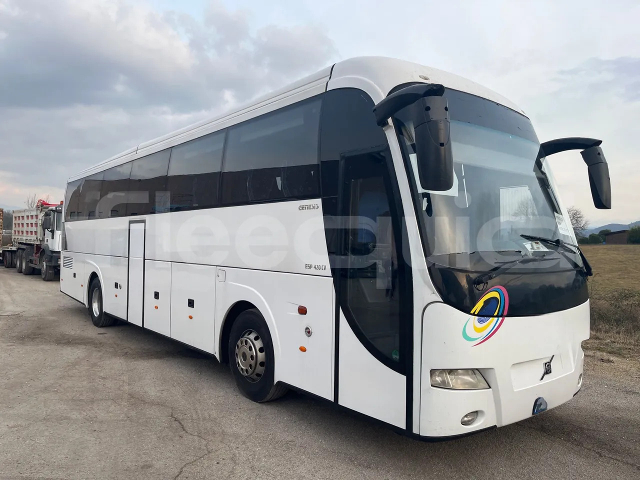 Volvo B12 - Autocarro: foto 1 Volvo B12 - Autocarro: foto 1