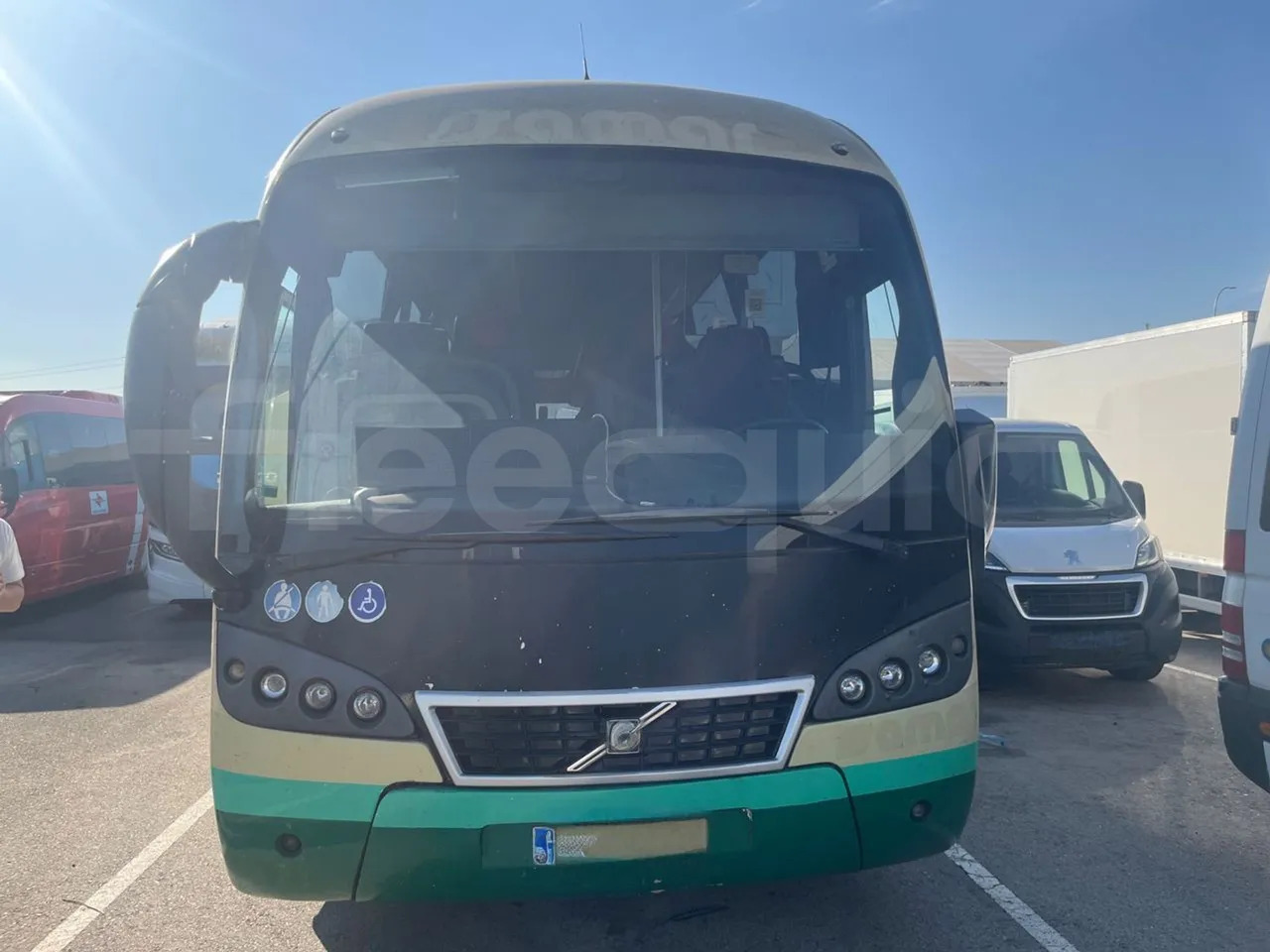Volvo B12B - Autocarro: foto 1 Volvo B12B - Autocarro: foto 1