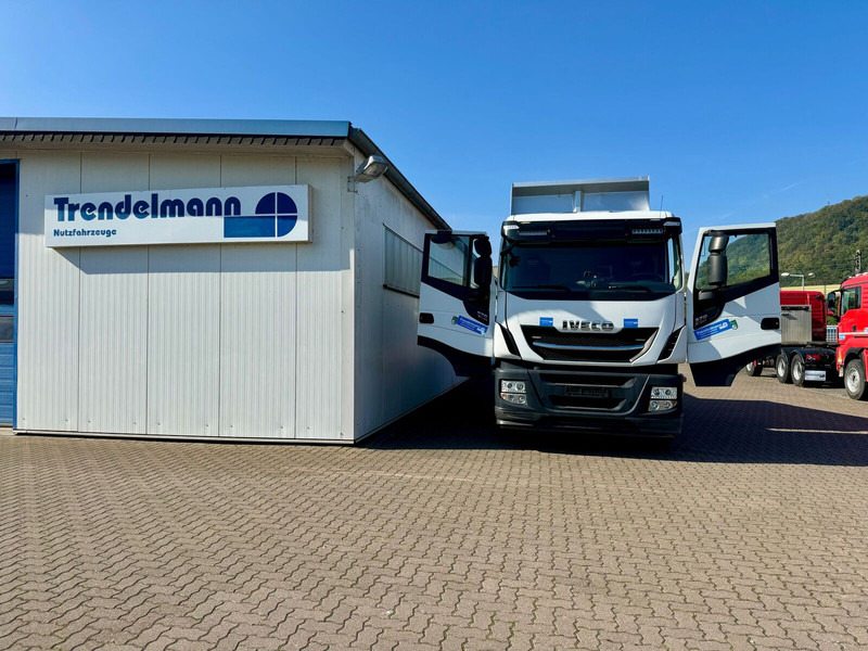 Iveco X-Way 570 AS 260XZ/HR 6x4 Hinterkipper Hardox Hydraulische Heckk - Camião basculante: foto 3 Iveco X-Way 570 AS 260XZ/HR 6x4 Hinterkipper Hardox Hydraulische Heckk - Camião basculante: foto 3