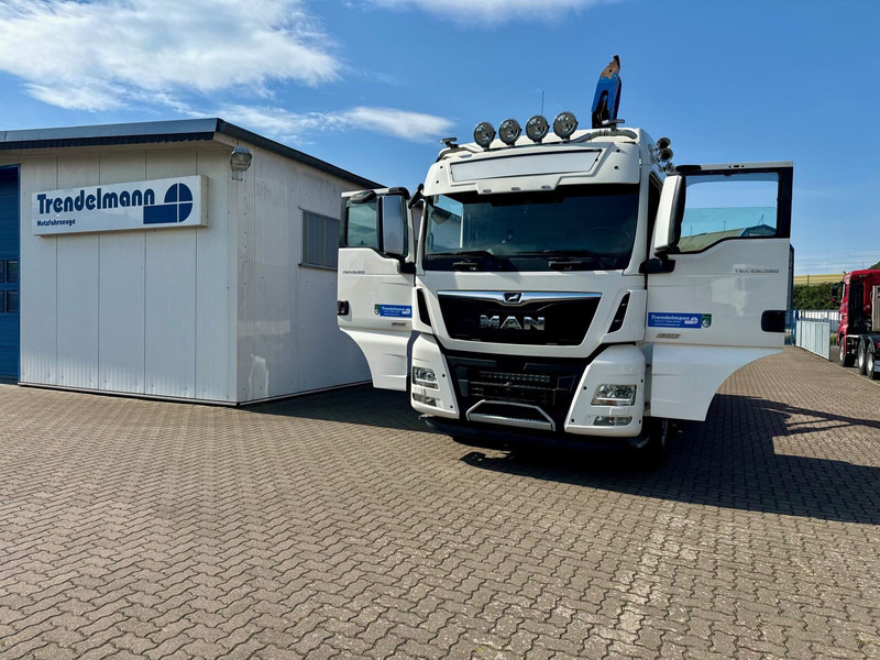 MAN TGX 26.580 BL 6x2 Zwillingbereifte Liftachse Abroller Hiab Funk- - Camião polibenne: foto 2 MAN TGX 26.580 BL 6x2 Zwillingbereifte Liftachse Abroller Hiab Funk- - Camião polibenne: foto 2