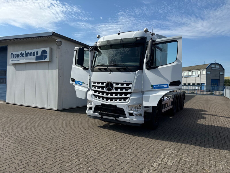 Mercedes-Benz Arocs MP5 3253 8x4 Tridem ARK HIAB 24 to - Camião polibenne: foto 5 Mercedes-Benz Arocs MP5 3253 8x4 Tridem ARK HIAB 24 to - Camião polibenne: foto 5