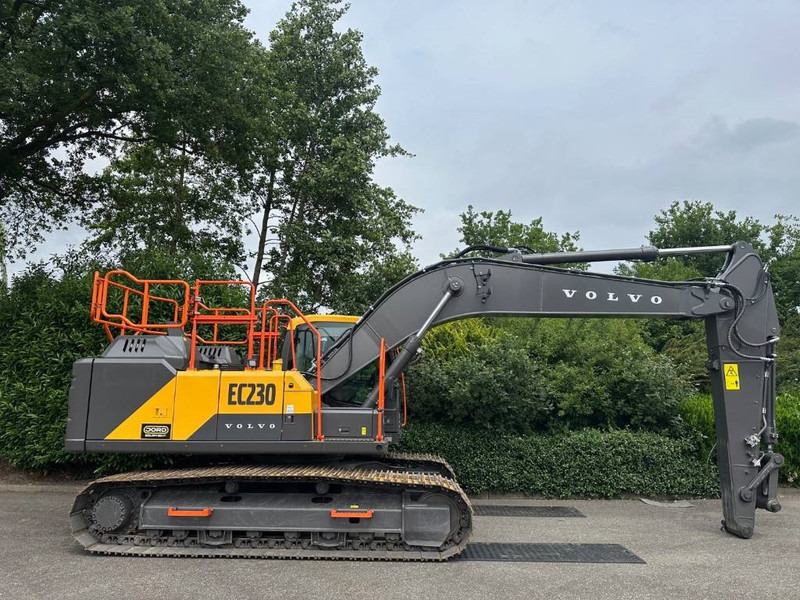 Volvo EC 220 EL - Escavadora de rastos: foto 5 Volvo EC 220 EL - Escavadora de rastos: foto 5