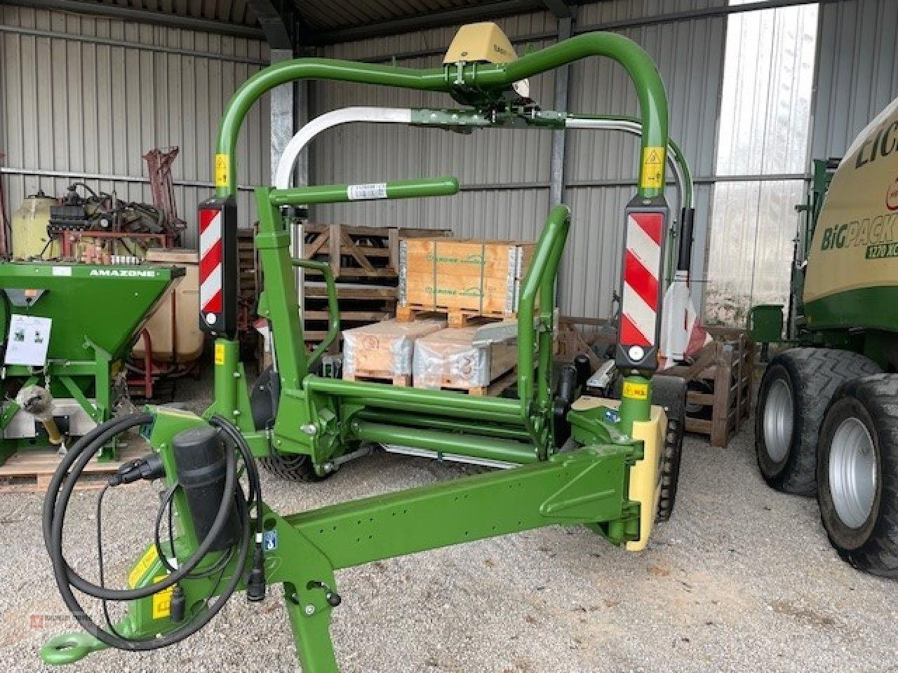Krone EASYWRAP 165 T - Empacotador de fardos: foto 1 Krone EASYWRAP 165 T - Empacotador de fardos: foto 1