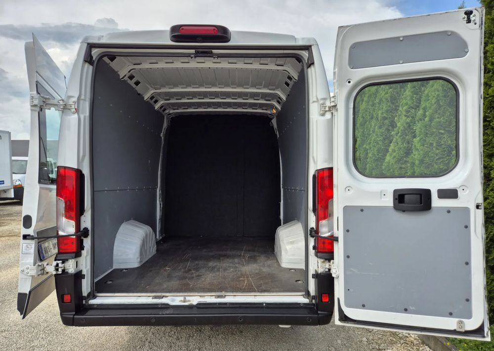 Fiat Ducato 2.3 180KM Maxi Nowa Zabudowa Dubel - Carrinha cabine dupla: foto 4 Fiat Ducato 2.3 180KM Maxi Nowa Zabudowa Dubel - Carrinha cabine dupla: foto 4