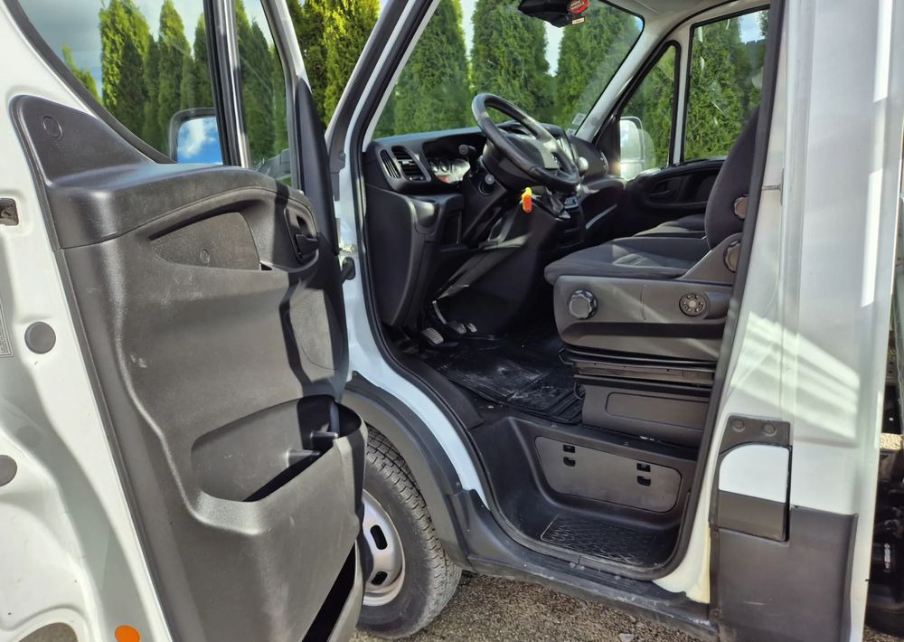 Iveco 35C15 3.0 - Carrinha de caixa aberta: foto 5 Iveco 35C15 3.0 - Carrinha de caixa aberta: foto 5