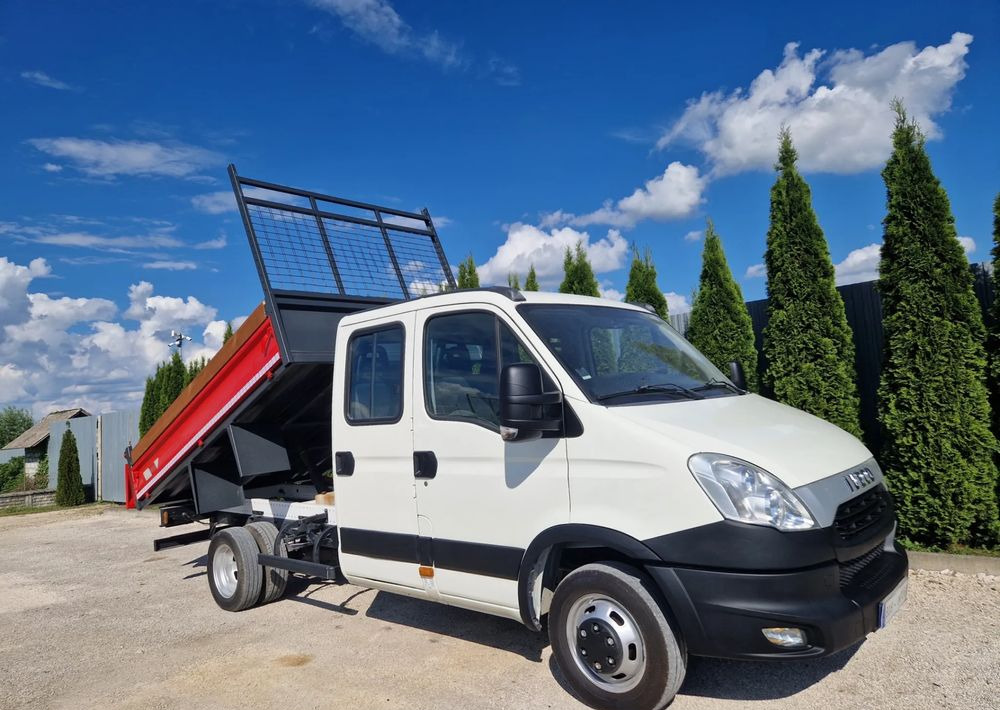 Iveco 35c15 - Carrinha basculante: foto 1 Iveco 35c15 - Carrinha basculante: foto 1