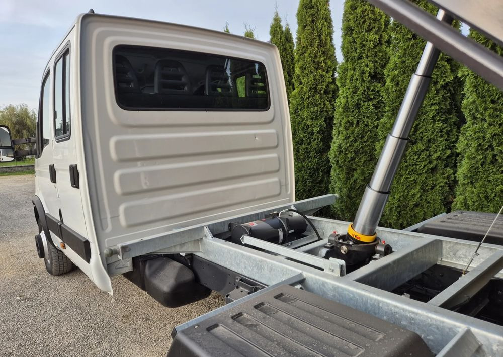 Iveco 60c17 50C15 35C15 / 3.0 170KM - Carrinha basculante: foto 4 Iveco 60c17 50C15 35C15 / 3.0 170KM - Carrinha basculante: foto 4