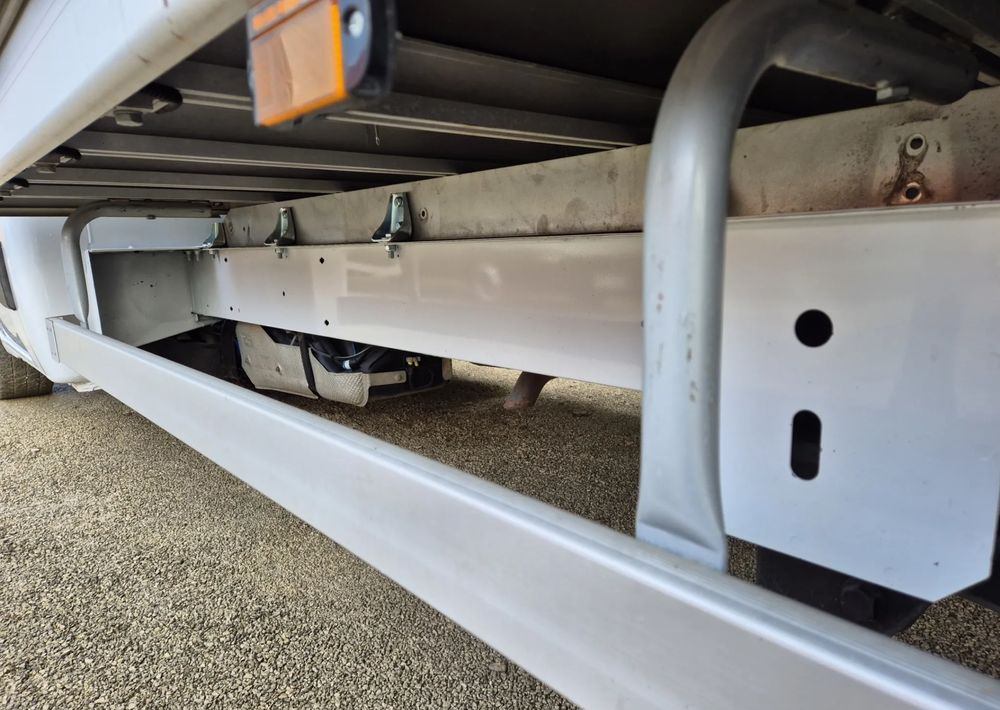 Renault Master 2.3 150KM/ Nowa Skrzynia 4.5m/ - Carrinha de caixa aberta: foto 4 Renault Master 2.3 150KM/ Nowa Skrzynia 4.5m/ - Carrinha de caixa aberta: foto 4