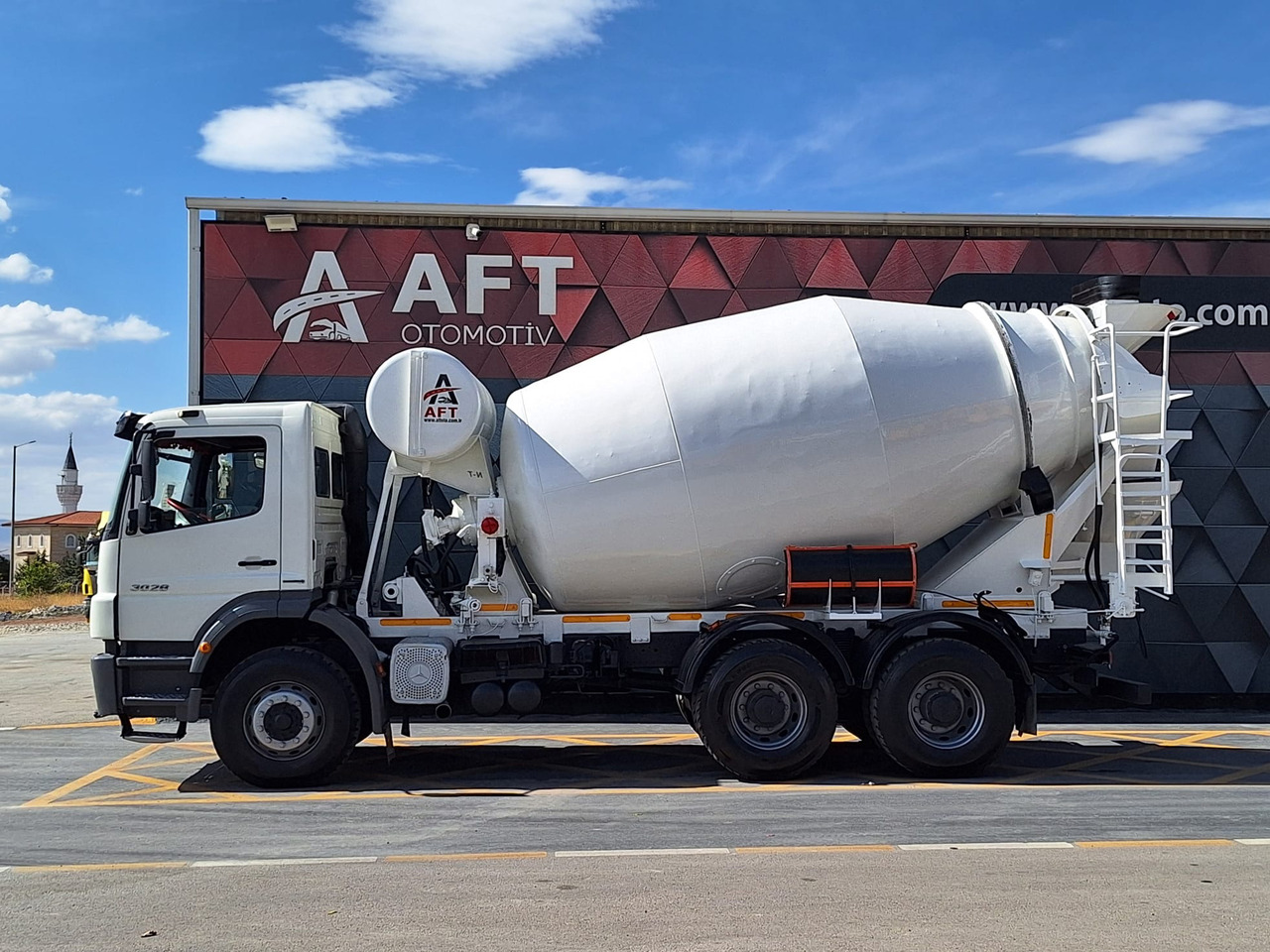 MERCEDES-BENZ AXOR 3028 - Camião betoneira: foto 5 MERCEDES-BENZ AXOR 3028 - Camião betoneira: foto 5