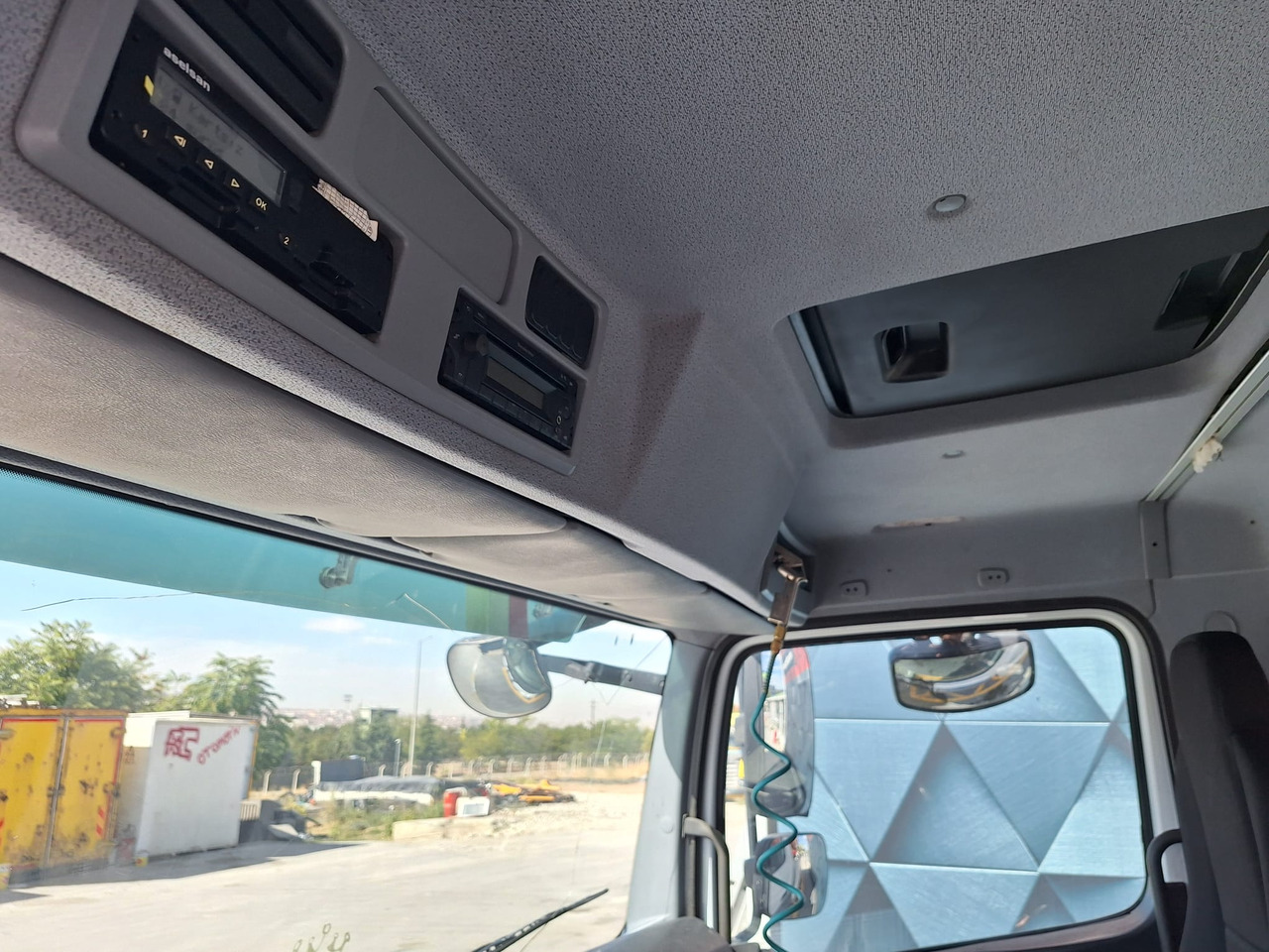 Locação financeira de MERCEDES-BENZ AXOR 4140 ZOOMLION 43X-5RZ MERCEDES-BENZ AXOR 4140 ZOOMLION 43X-5RZ: foto 18 Locação financeira de MERCEDES-BENZ AXOR 4140 ZOOMLION 43X-5RZ MERCEDES-BENZ AXOR 4140 ZOOMLION 43X-5RZ: foto 18