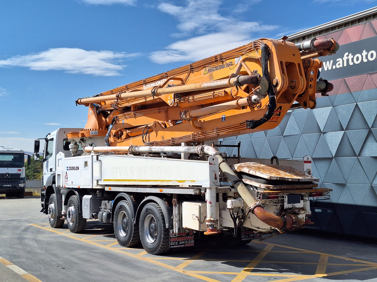 Locação financeira de MERCEDES-BENZ AXOR 4140 ZOOMLION 43X-5RZ MERCEDES-BENZ AXOR 4140 ZOOMLION 43X-5RZ: foto 6 Locação financeira de MERCEDES-BENZ AXOR 4140 ZOOMLION 43X-5RZ MERCEDES-BENZ AXOR 4140 ZOOMLION 43X-5RZ: foto 6