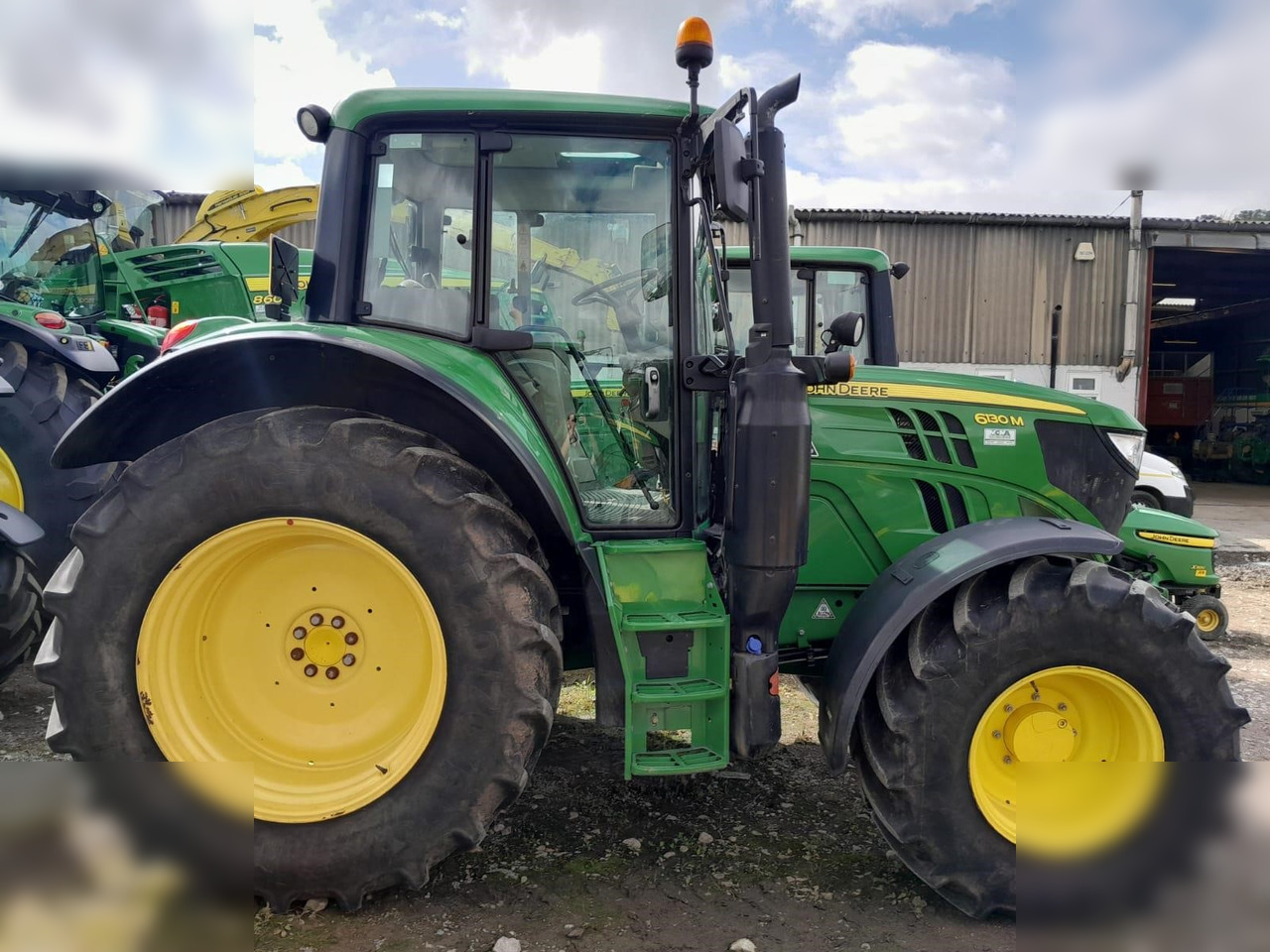 2018 JOHN DEERE 6130M - Trator: foto 4 2018 JOHN DEERE 6130M - Trator: foto 4