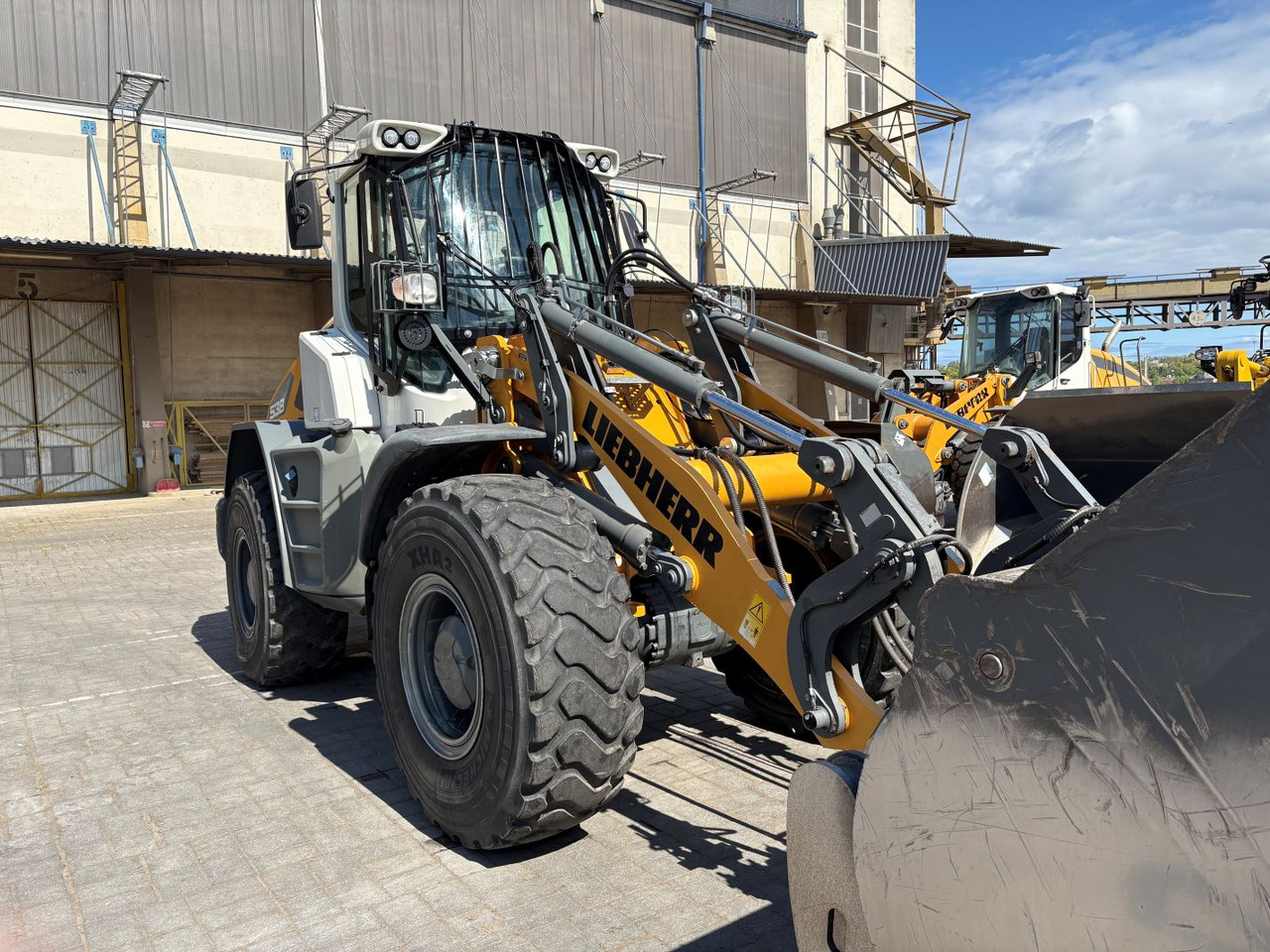 LIEBHERR L538 - Pá carregadora de rodas: foto 4 LIEBHERR L538 - Pá carregadora de rodas: foto 4