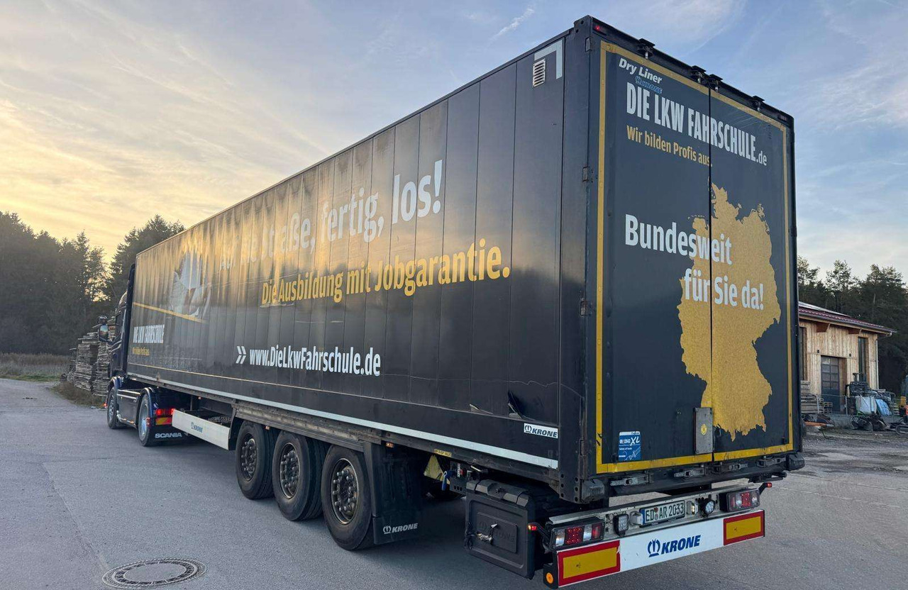 Semi-reboque furgão Krone Standart: foto 10