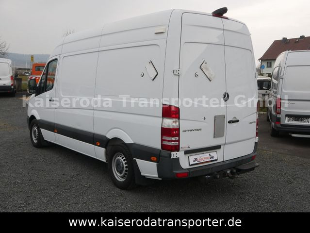 Mercedes-Benz Sprinter 319 3,0 V6 Klima 3,5t AHK Standheizung - Furgão: foto 3 Mercedes-Benz Sprinter 319 3,0 V6 Klima 3,5t AHK Standheizung - Furgão: foto 3