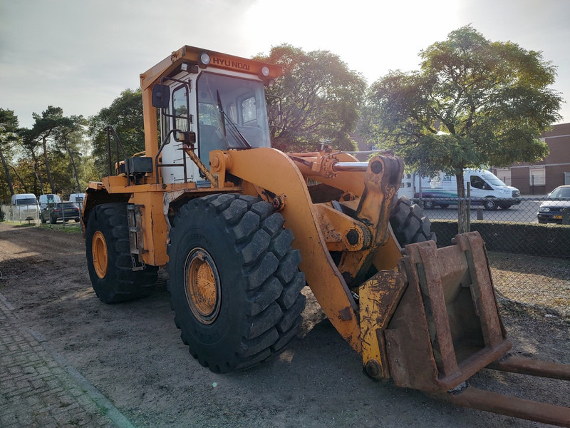 Hyundai HL35 - Pá carregadora de rodas: foto 5 Hyundai HL35 - Pá carregadora de rodas: foto 5