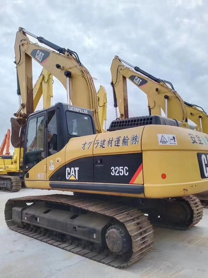 CATERPILLAR 325C used excavator low price for sale - Escavadora de rastos: foto 3 CATERPILLAR 325C used excavator low price for sale - Escavadora de rastos: foto 3