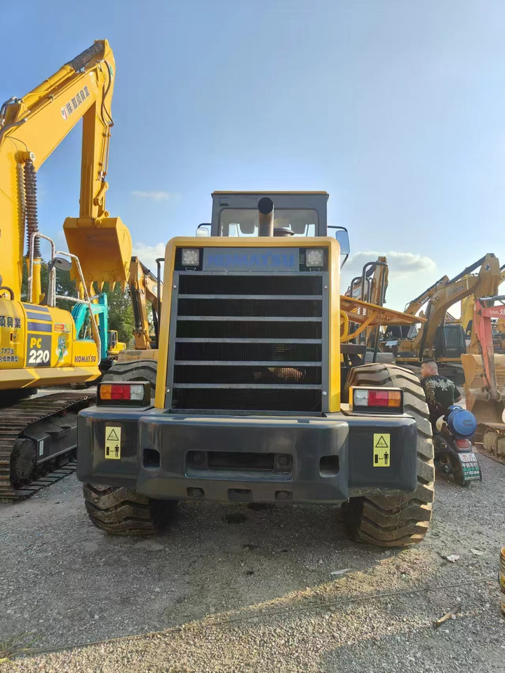 KOMATSU wa380 - Pá carregadora de rodas: foto 2 KOMATSU wa380 - Pá carregadora de rodas: foto 2