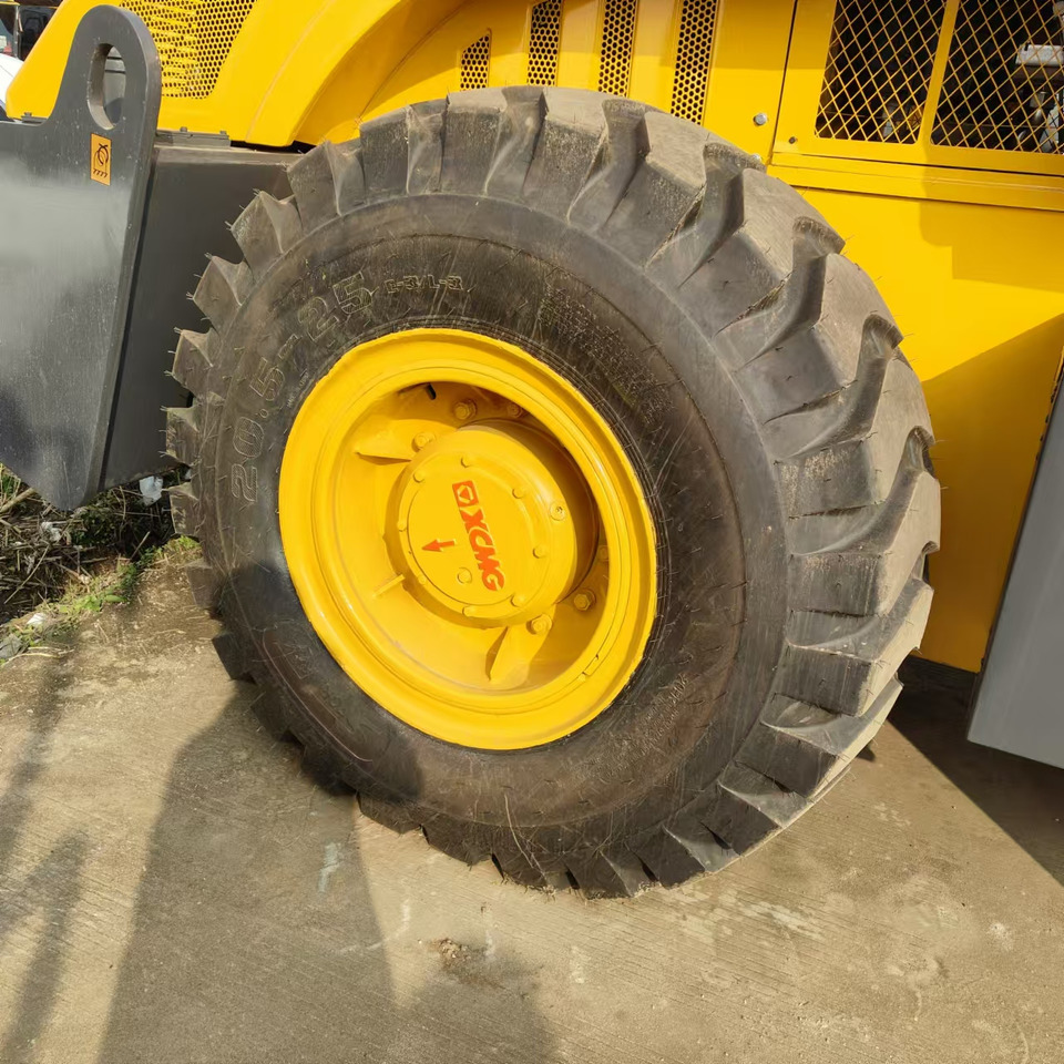 XCMG XS223J used road roller low hours factory price - Compactador de asfalto: foto 5 XCMG XS223J used road roller low hours factory price - Compactador de asfalto: foto 5