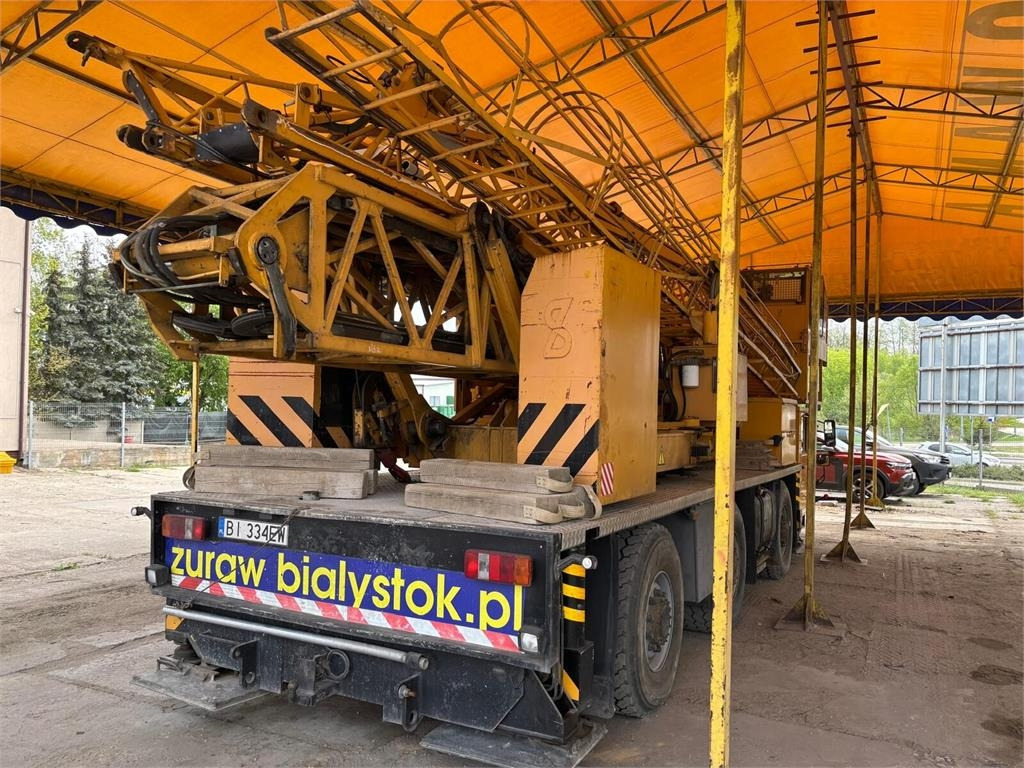 Spierings SK-365 AT-3 (400V + diesel) - Grua automontante: foto 3 Spierings SK-365 AT-3 (400V + diesel) - Grua automontante: foto 3