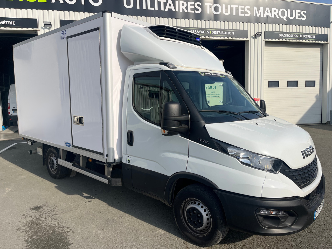 IVECO DAILY 35S14 FRIGORIFIQUE FRCX - Carrinha frigorífica: foto 1 IVECO DAILY 35S14 FRIGORIFIQUE FRCX - Carrinha frigorífica: foto 1