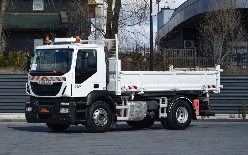 Iveco STRALIS 310 / 4x2 / EURO 6 / WYWROTKA / HYDROBURTA / AUTOMAT / HAK / 2015 / NISKI PRZEBIEG / SPROWADZONY - Camião basculante: foto 1 Iveco STRALIS 310 / 4x2 / EURO 6 / WYWROTKA / HYDROBURTA / AUTOMAT / HAK / 2015 / NISKI PRZEBIEG / SPROWADZONY - Camião basculante: foto 1