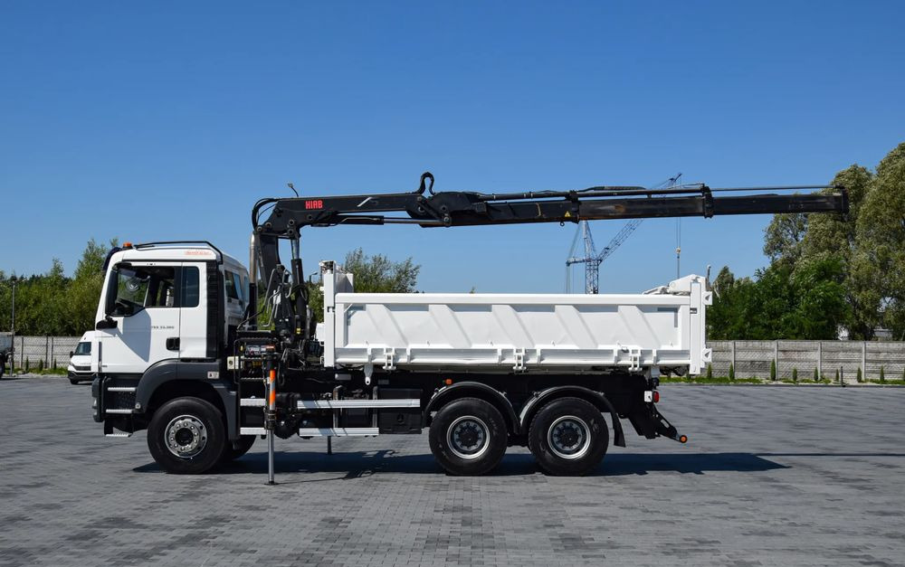 MAN TGS 33.360 / 6x4 / HDS HIAB 122 E-2 HIDUO / STEROWANIE RADIOWE / WYWROTKA / HYDROBURTA / AUTOMAT / KLIMA / TEMPOMAT / KAMERA COFANIA / SPROWADZONY - Camião basculante: foto 5 MAN TGS 33.360 / 6x4 / HDS HIAB 122 E-2 HIDUO / STEROWANIE RADIOWE / WYWROTKA / HYDROBURTA / AUTOMAT / KLIMA / TEMPOMAT / KAMERA COFANIA / SPROWADZONY - Camião basculante: foto 5