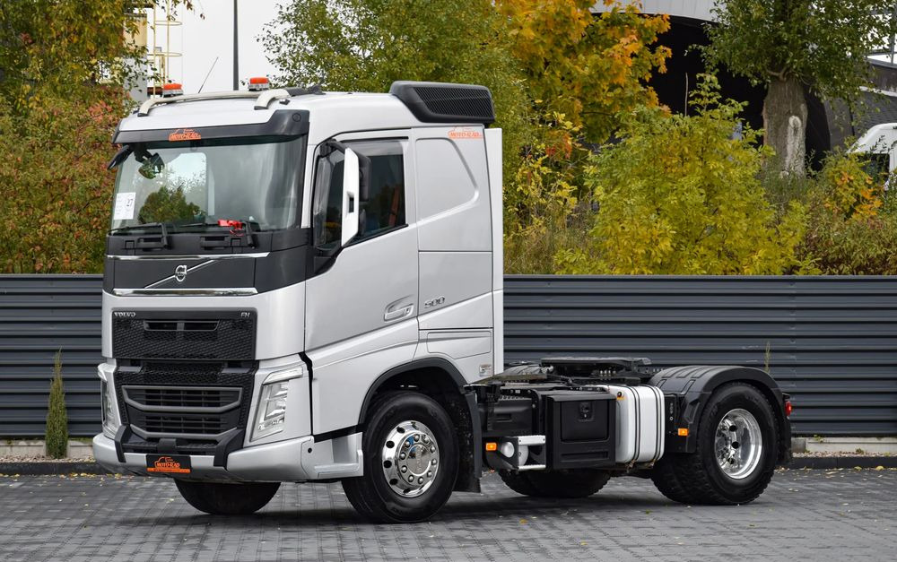Volvo FH500 / NISKA KABINA / HYDRAULIKA / EURO 6 / ACC / LEDY / ALUFELGI / SERWISOWANY / SPROWADZONY - Tractor: foto 1 Volvo FH500 / NISKA KABINA / HYDRAULIKA / EURO 6 / ACC / LEDY / ALUFELGI / SERWISOWANY / SPROWADZONY - Tractor: foto 1