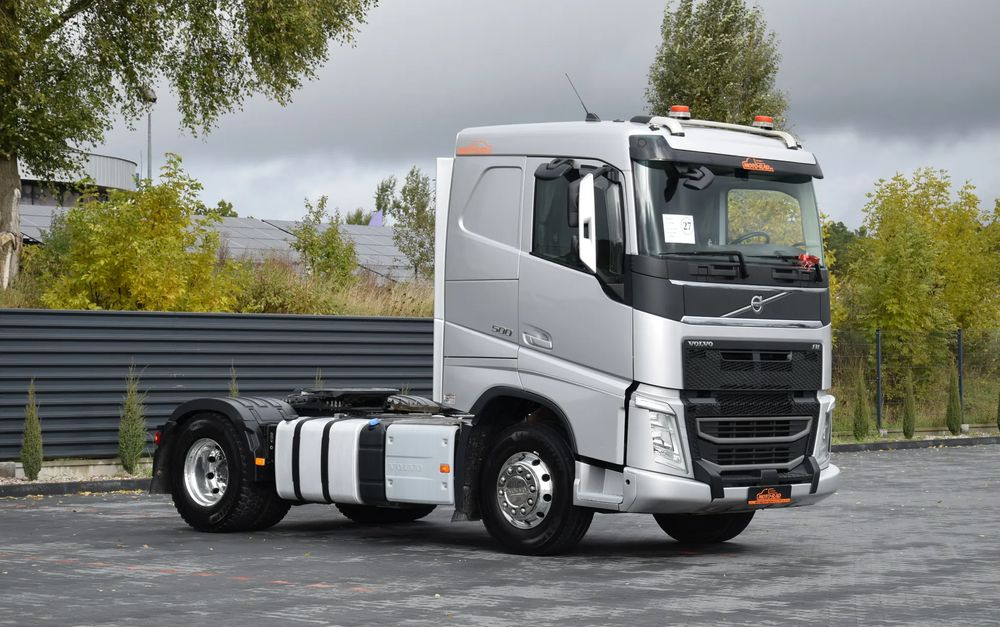 Volvo FH500 / NISKA KABINA / HYDRAULIKA / EURO 6 / ACC / LEDY / ALUFELGI / SERWISOWANY / SPROWADZONY - Tractor: foto 3 Volvo FH500 / NISKA KABINA / HYDRAULIKA / EURO 6 / ACC / LEDY / ALUFELGI / SERWISOWANY / SPROWADZONY - Tractor: foto 3