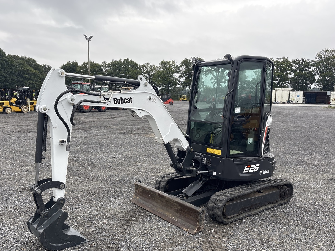 BOBCAT E26 - Mini escavadeira: foto 2 BOBCAT E26 - Mini escavadeira: foto 2