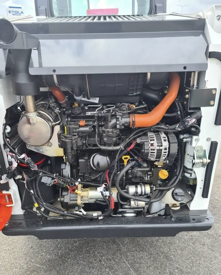 Mini pá carregadora BOBCAT S450: foto 18