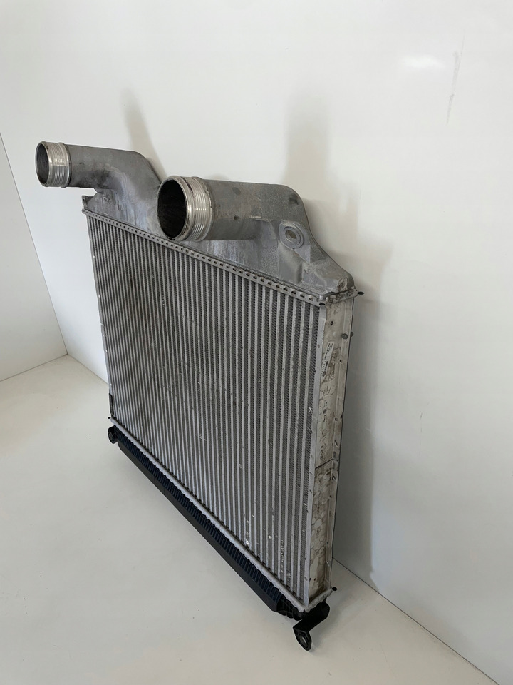 CHŁODNICA INTERCOLLER INTERKULER MAN TGS TGA - Intercooler para Camião: foto 1 CHŁODNICA INTERCOLLER INTERKULER MAN TGS TGA - Intercooler para Camião: foto 1