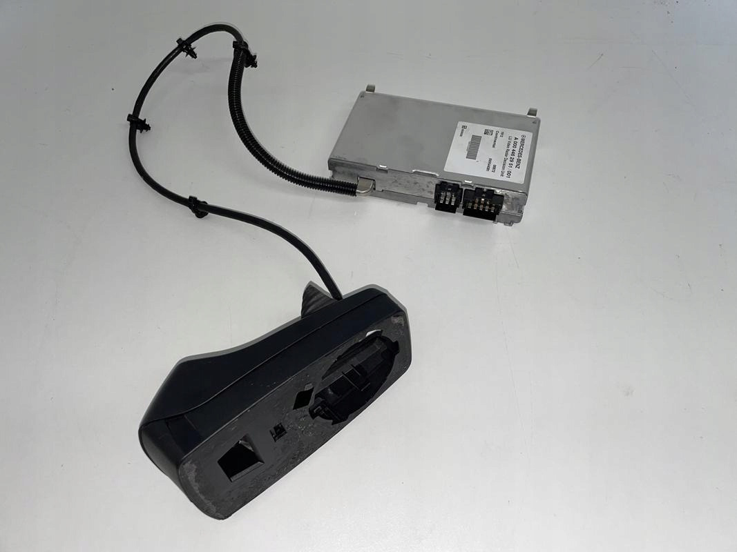 KAMERA RADAR MERCEDES ACTROS MP4 A0004462951 - Sensor para Camião: foto 1 KAMERA RADAR MERCEDES ACTROS MP4 A0004462951 - Sensor para Camião: foto 1