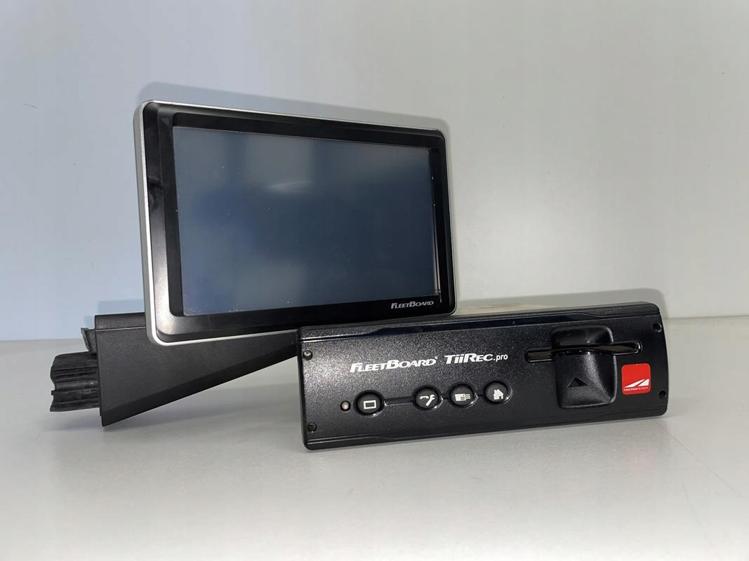 MERCEDES ACTROS FLEETBOARD TiiREC FLEET BOARD - Sistema de navegação para Camião: foto 1 MERCEDES ACTROS FLEETBOARD TiiREC FLEET BOARD - Sistema de navegação para Camião: foto 1