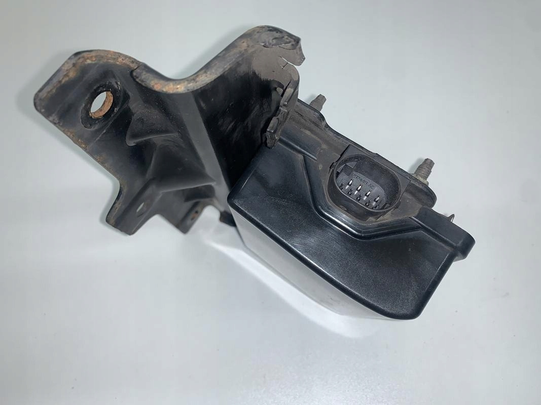 MERCEDES ACTROS MP4 RADAR DISTRONIC 0004461549 - Sensor para Camião: foto 2 MERCEDES ACTROS MP4 RADAR DISTRONIC 0004461549 - Sensor para Camião: foto 2