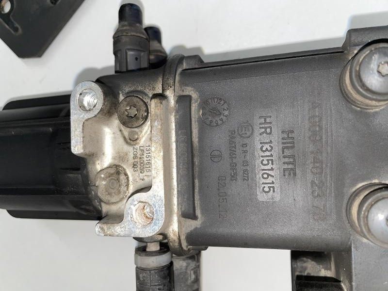 POMPA ADBLUE MERCEDES ACTROS MP4 MP 4 A0001402378 - Tanque para AdBlue para Camião: foto 4 POMPA ADBLUE MERCEDES ACTROS MP4 MP 4 A0001402378 - Tanque para AdBlue para Camião: foto 4