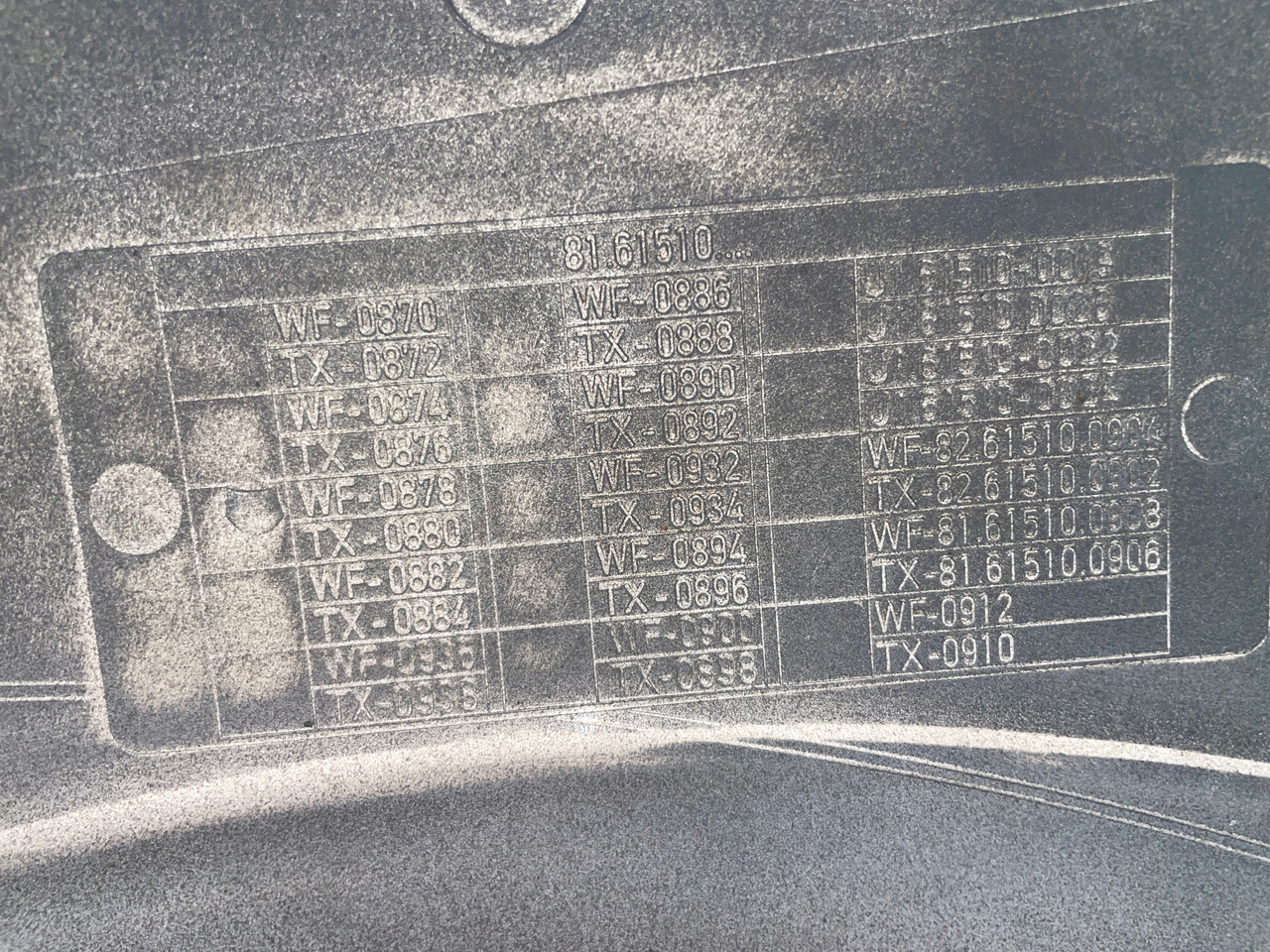 PRAWA STOPNICA MAN TGS E6 81615100870 - Grade radiador para Camião: foto 5 PRAWA STOPNICA MAN TGS E6 81615100870 - Grade radiador para Camião: foto 5