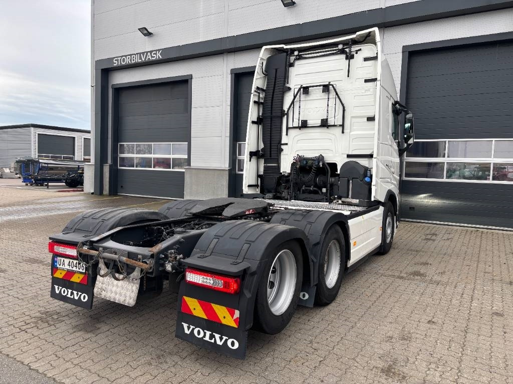 Locação financeira de Volvo FH 500 Volvo FH 500: foto 6