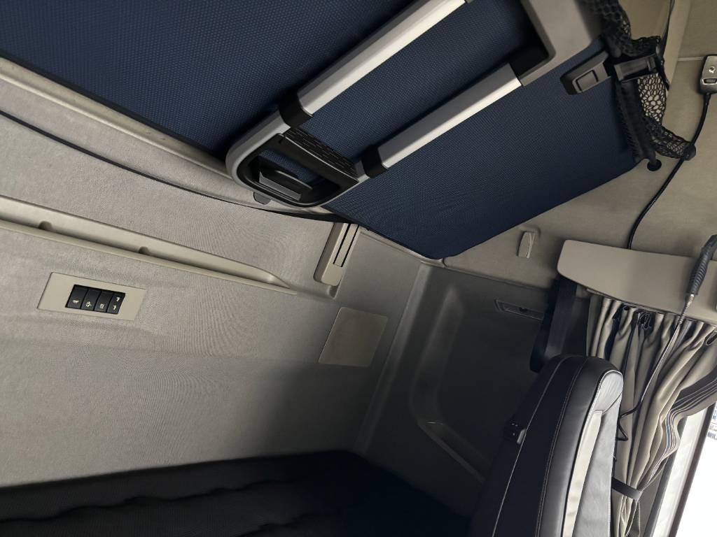 Locação financeira de Volvo FH 500 Volvo FH 500: foto 9