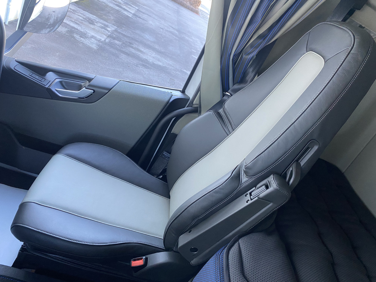 Locação financeira de Volvo FH 540 Volvo FH 540: foto 16