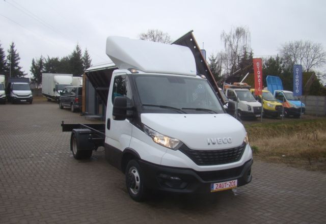 Iveco DAILY 35 C 15 3.5T 4.60M 3.5T NA HAKU CLIMATRONIC - Carrinha basculante: foto 3 Iveco DAILY 35 C 15 3.5T 4.60M 3.5T NA HAKU CLIMATRONIC - Carrinha basculante: foto 3