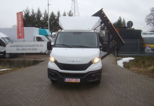Iveco DAILY 35 C 15 3.5T 4.60M 3.5T NA HAKU CLIMATRONIC - Carrinha basculante: foto 2 Iveco DAILY 35 C 15 3.5T 4.60M 3.5T NA HAKU CLIMATRONIC - Carrinha basculante: foto 2