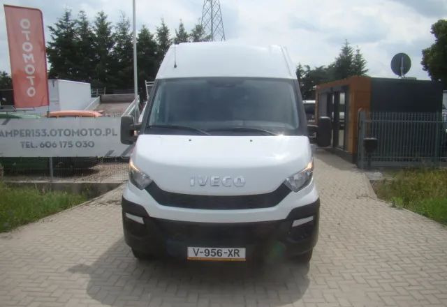 Iveco DAILY 35 C 15 MAXI BLIŹNIAKI 3.5T - Furgão: foto 3 Iveco DAILY 35 C 15 MAXI BLIŹNIAKI 3.5T - Furgão: foto 3