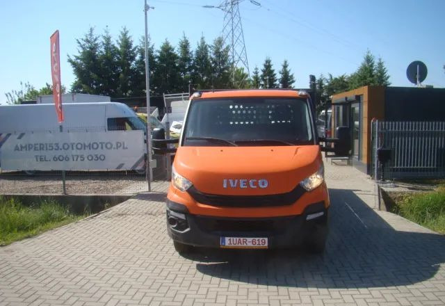 Iveco DAILY 35 C 15 WINDA 750KG 3.5T NA HAKU - Carrinha de caixa aberta: foto 2 Iveco DAILY 35 C 15 WINDA 750KG 3.5T NA HAKU - Carrinha de caixa aberta: foto 2